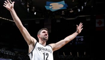 Pistons Joe Harris troca