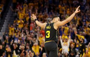 Jordan Poole troca Celtics