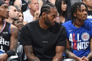 kawhi leonard cirurgia clippers