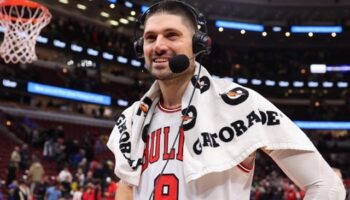 Bulls extensão Nikola Vucevic