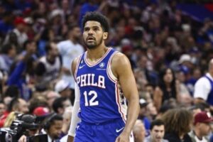 tobias harris sixers ataque
