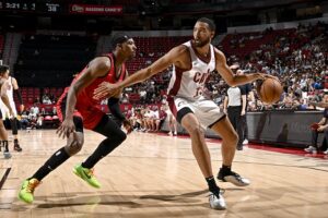 Isaiah Mobley Cavs Rockets