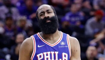 James Harden gordo Sixers