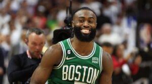 Jaylen Brown extensão Celtics