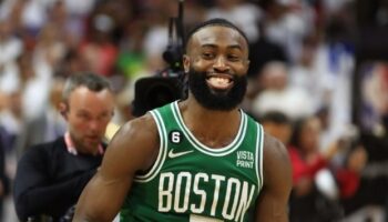 Jaylen Brown extensão Celtics