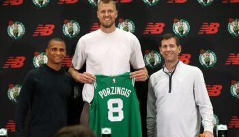 Celtics extensão Kristaps Porzingis