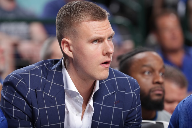 kristaps porzingis nenê aposentar