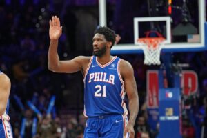 Joel Embiid Sixers troca