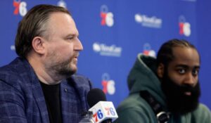 James Harden troca 76ers