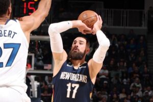 Jonas Valanciunas trocas Pelicans