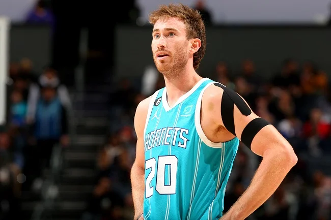 Hornets Gordon Hayward troca