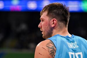 luka doncic mavericks lesão
