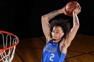 mavericks pivô titular calouro