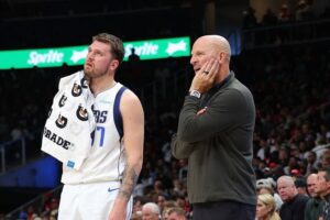 luka doncic técnico mavericks