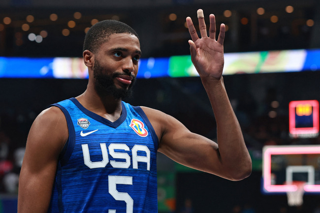 técnico Warriors Mikal Bridges