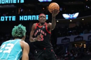 hawks troca pascal siakam