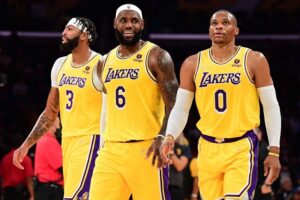 Beverley Russell Westbrook Lakers
