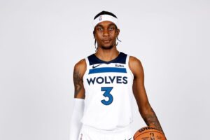 especialista defensivo Minnesota Timberwolves