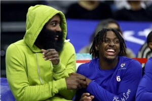 troca james harden 76ers