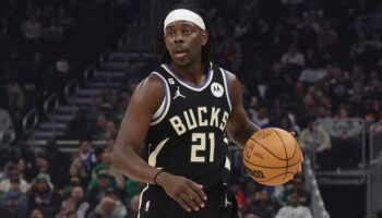 celtics troca jrue holiday