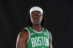 jrue holiday celtics contrato