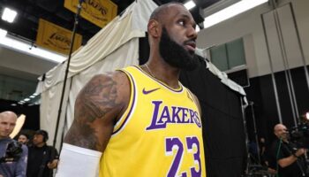 LeBron James Lakers pré-temporada