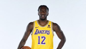 vaga titular Lakers reforço