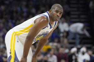 Warriors Chris Paul reserva