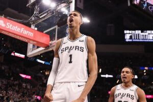 Wembanyama NBA LeBron James