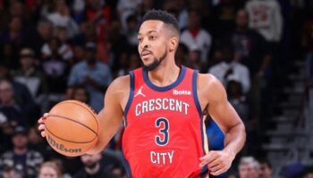 CJ McCollum pulmão Pelicans