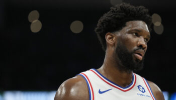 NBA multa Joel Embiid