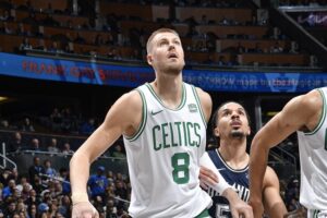 Kristaps Porzingis lesão Celtics
