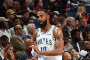 mike conley timberwolves troca