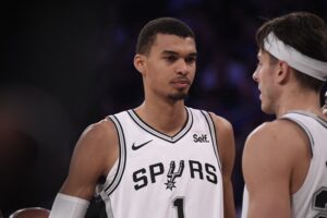 Victor Wembanyama Gregg Popovich