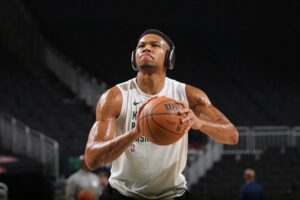Shaquille O'Neal Giannis Antetokounmpo