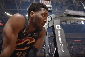 nets knicks Donovan Mitchell