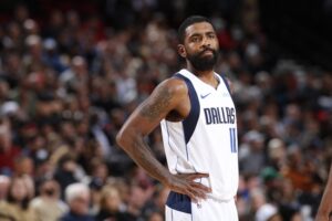 Kyrie Irving Mavericks lesão