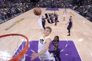 jazz lauri markkanen troca