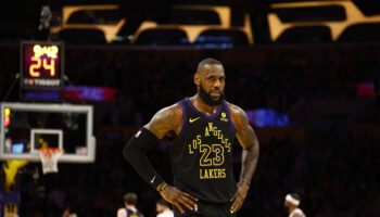 LeBron James Lakers Suns