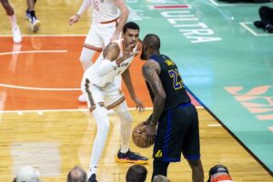 wembanyama lebron spurs lakers