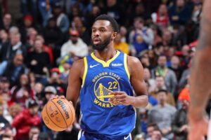 Mavericks troca Andrew Wiggins