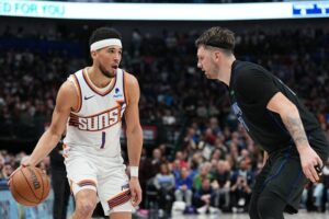 Suns Mavericks Devin Booker