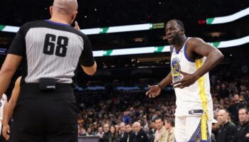 Draymond Green volta Warriors