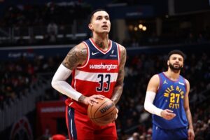 Kyle Kuzma Mavericks troca