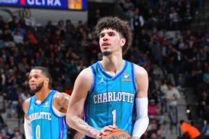 Hornets trocas trade deadline NBA