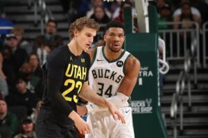 Lauri Markkanen Bucks Jazz