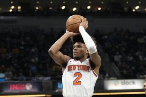 knicks troca armador contrato