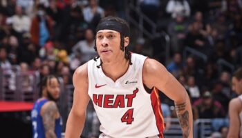 jogadores jovens trocados NBA