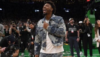 Marcus Smart troca Celtics