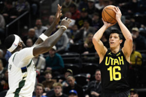 Jazz troca Simone Fontecchio